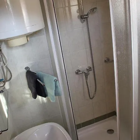 Lizi Apartman